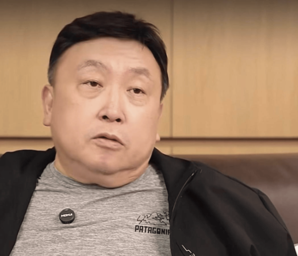 盛多网 王晶说刘亦菲不是天赋型演员 很努力非常有观众缘